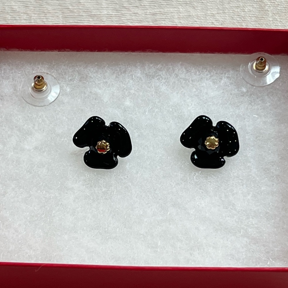 Stud Earrings